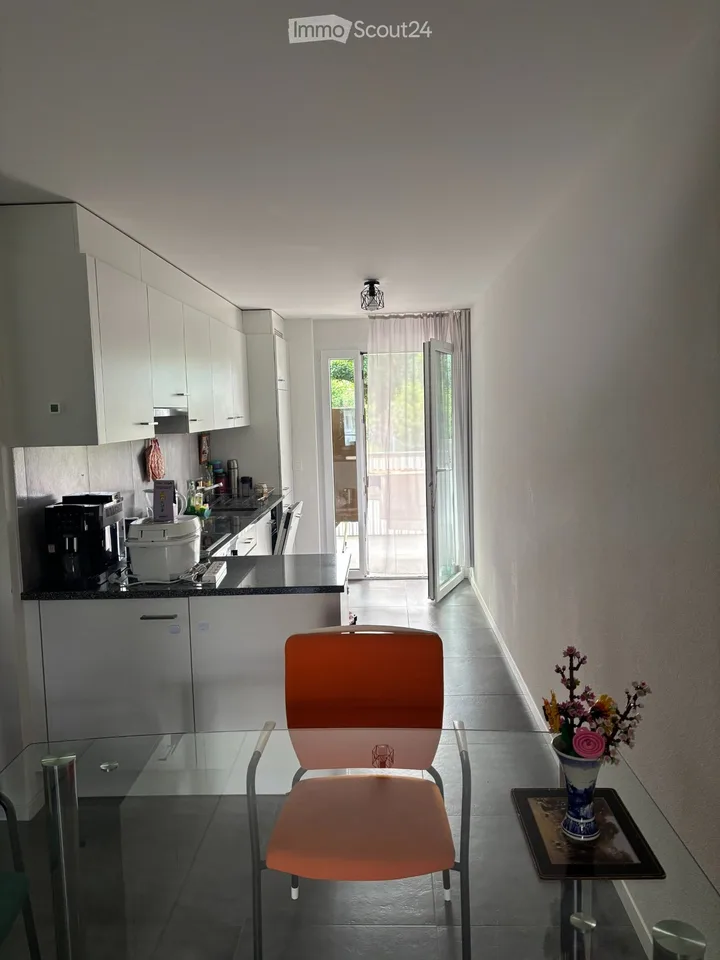 Appartamento di 3,5 locali, 70 m², in affitto a Saint-Légier