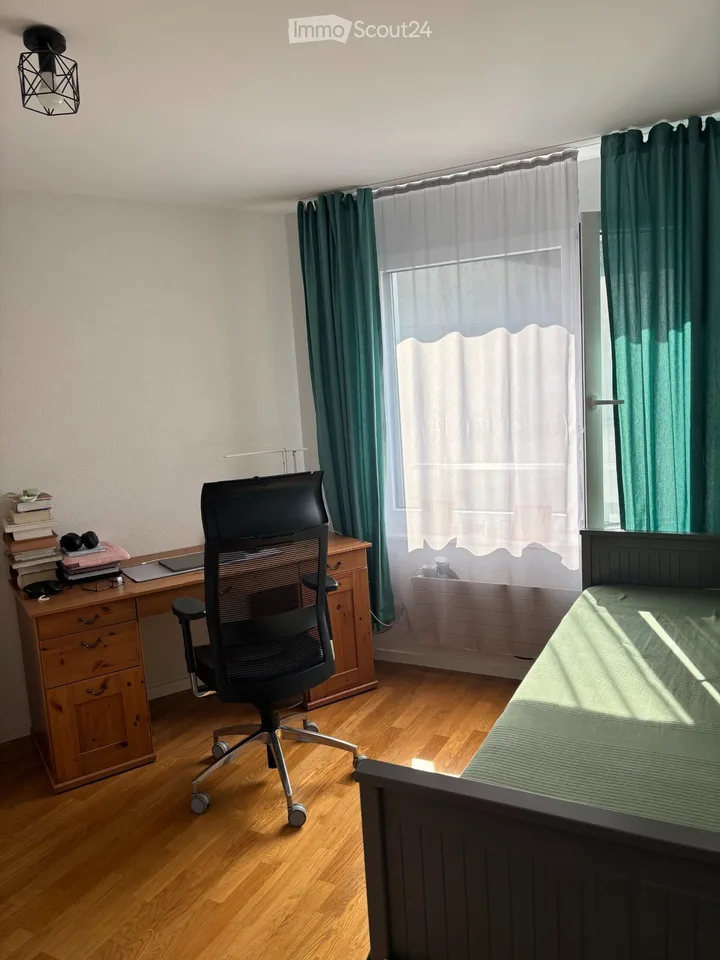 Appartamento di 3,5 locali, 70 m², in affitto a Saint-Légier