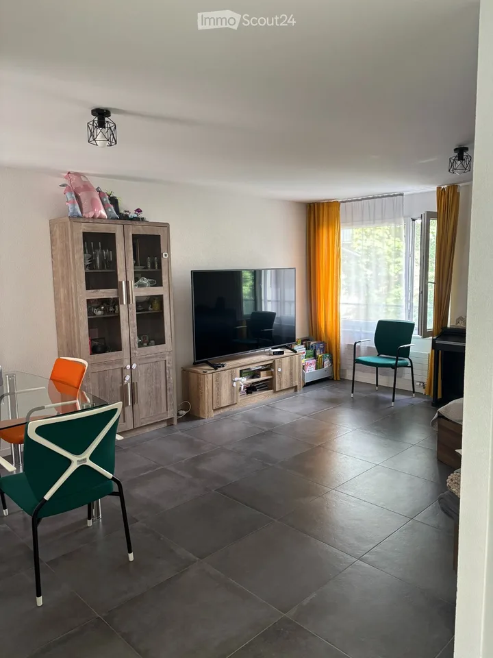 Appartement de 3,5 pièces, 70 m², à louer à Saint-Légier