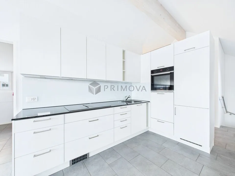 Appartement lumineux 4,5 pièces avec belle vue et confort de vie attractif