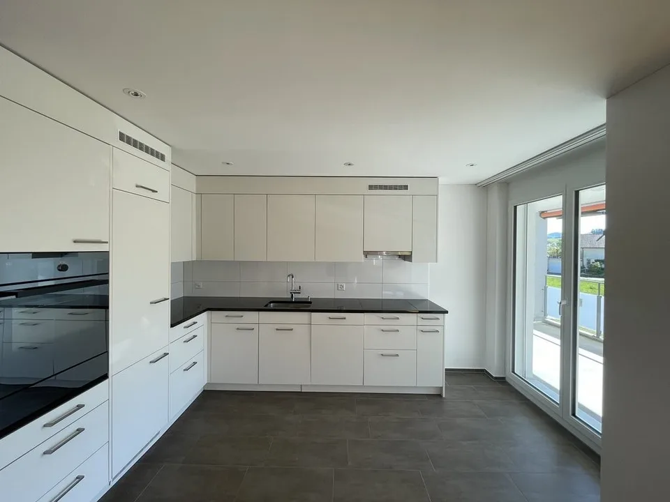 Appartement lumineux, moderne dans un endroit calme