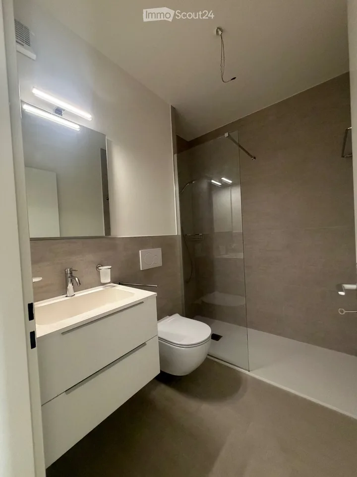 Location d'un appartement de 2.5 pièces avec jardin, rénové