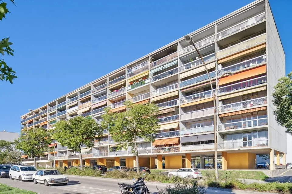 Garage indépendant à deux pas du C.C. Meyrin Centre