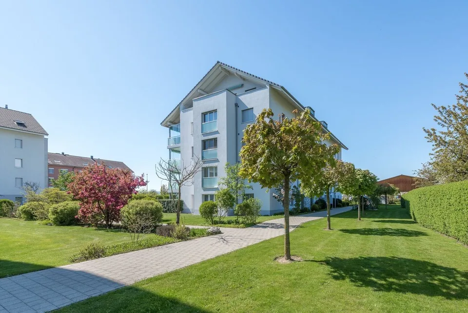 Grosszügige 4.5 Zi-Dachwohnung 136m2