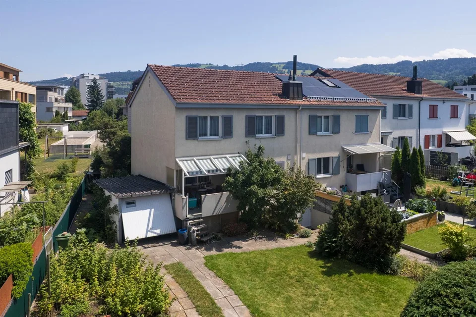 5.5 Zimmer Reihenhaus