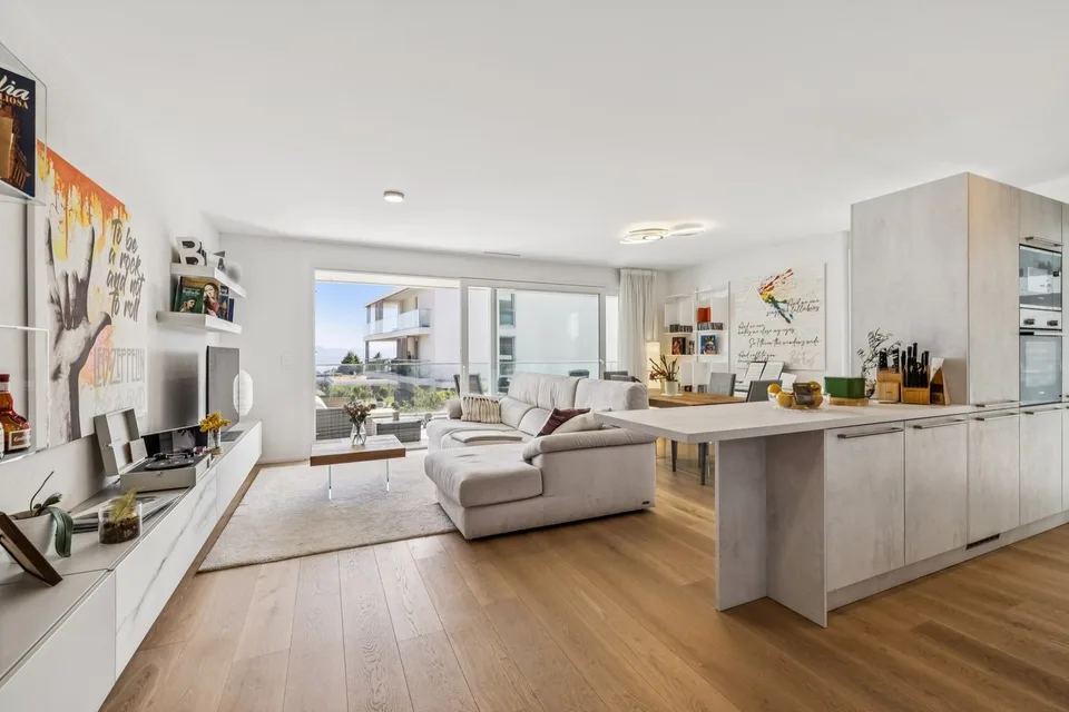 Magnifique appartement minergie avec grande terrasse de 42 m² vue lac