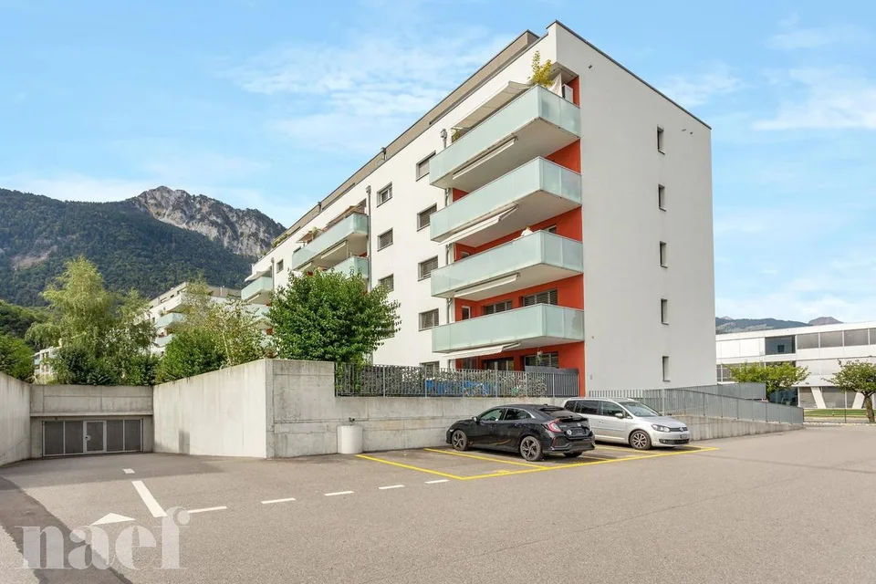 Dans quartier résidentiel, à deux pas des commerces et de l'école