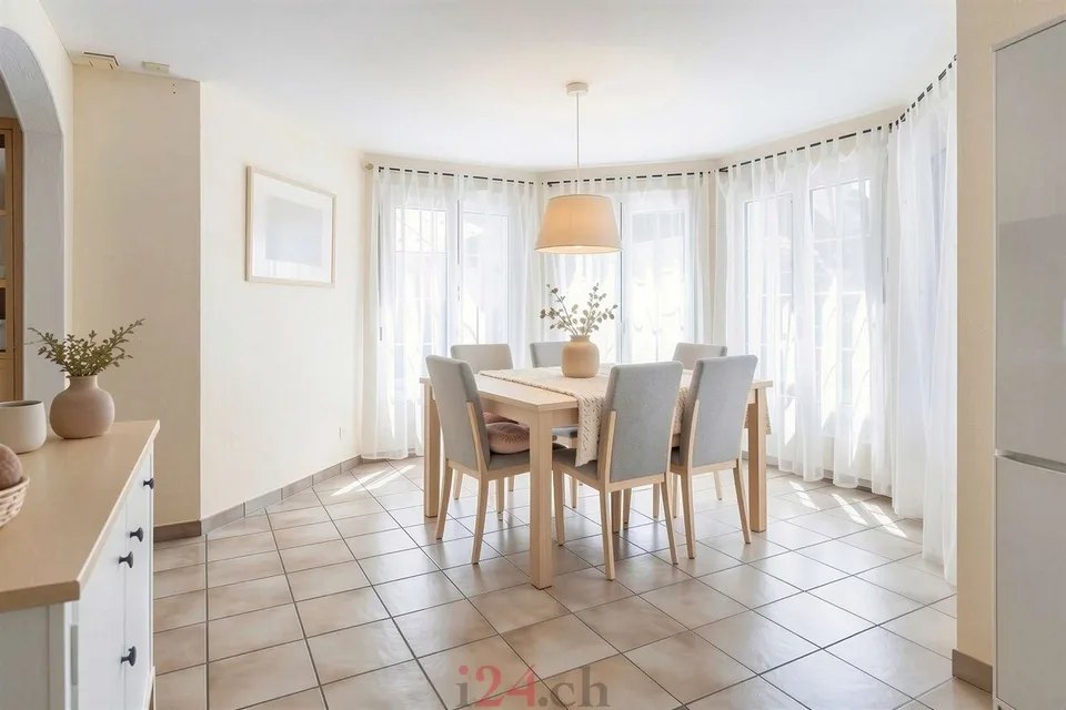 Casa di campagna di 5,5 locali con serra invernale, grande terreno e opzionale dependance di 2 locali
