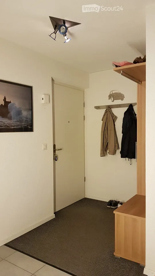 Appartement lumineux 2.5 pièces avec balcon à Düdingen – disponible immédiatement !