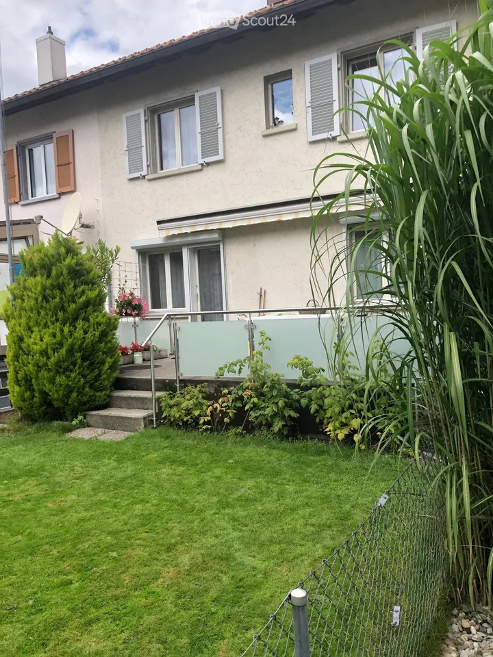 Charmantes 3.5-Zimmer-Reiheneinfamilienhaus in Bern-Bümpliz