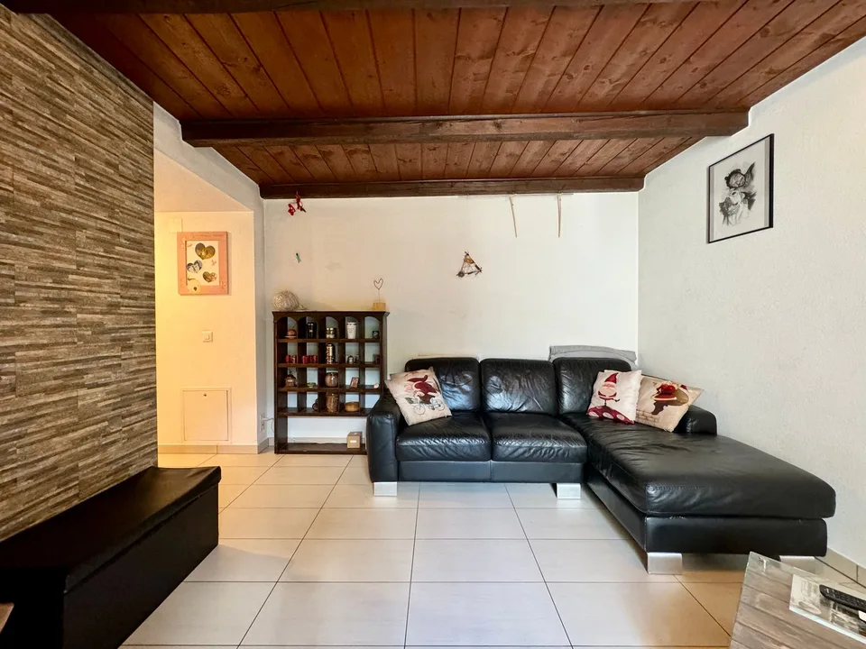 Casa 5.5 locali e un monolocale affittato nel nucleo di Biasca