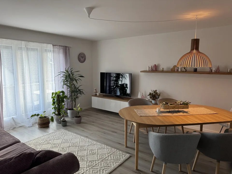 Appartamento centrale con balcone