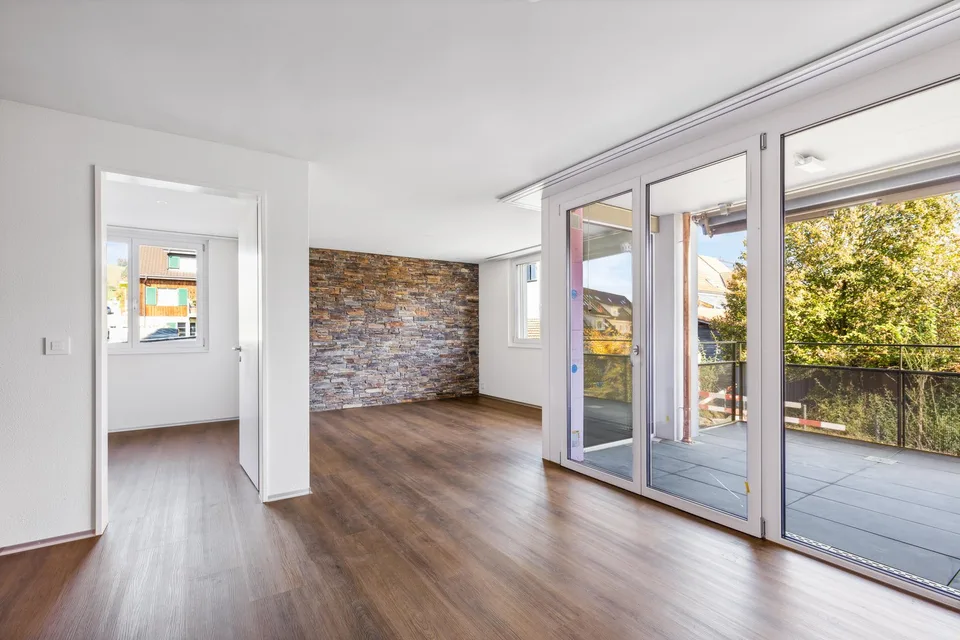 Appartamento 4.5 locali Smart-Home moderno nel verde con Internet gratuito incluso!