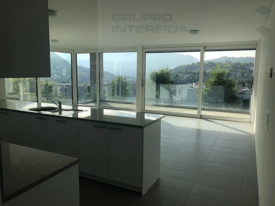 MODERNO APPARTAMENTO 3.5 LOCALI CON TERRAZZA