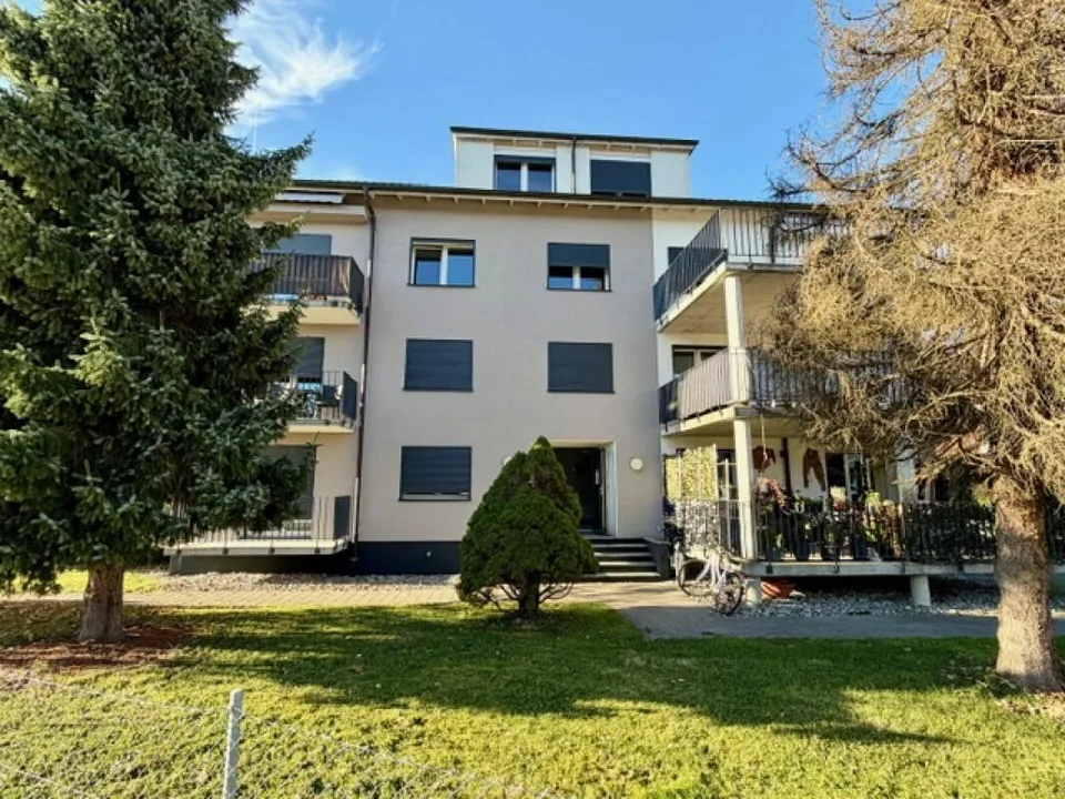 3.5-Zimmer-Wohnung an zentraler Lage zu vermieten