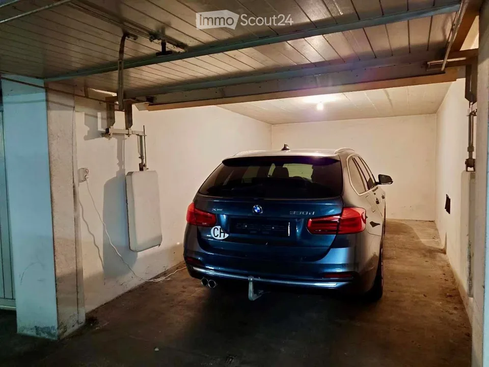 Box fermé de parking à reprendre – Avenue Krieg, Genève 1206