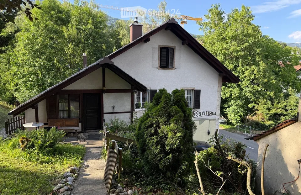 Casa unifamiliare a Niederwil SO con parcelle di terreno edificabile supplementare