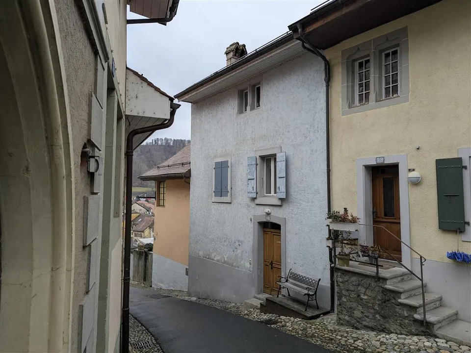Maison,4.5,124