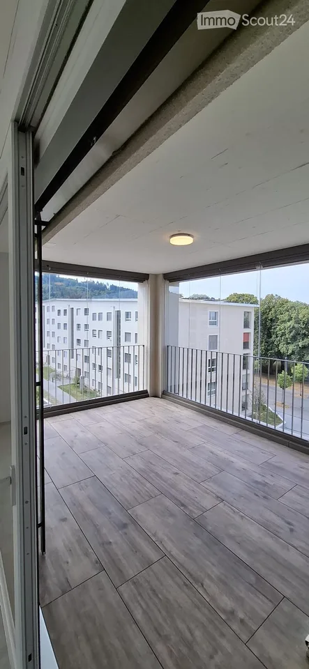 Nouveau bâtiment: Appartement et studio modernes avec cuisine séparée à Ostermundigen