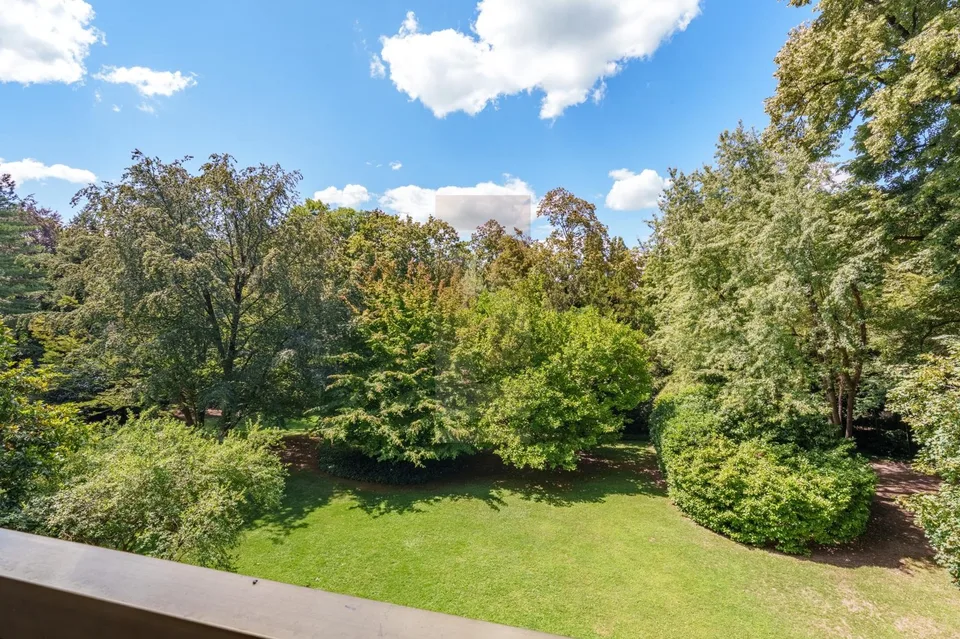 Très bel appartement dans une résidence avec piscine