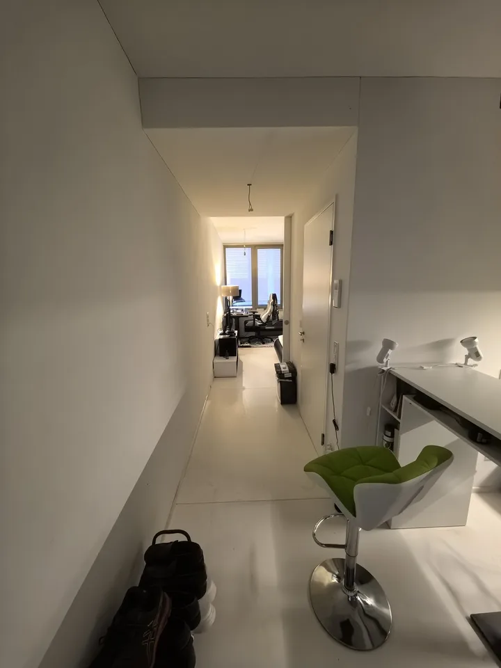 Modern 1.5-Room Apartment Just 450m from Zurich Main Station (available immediately)