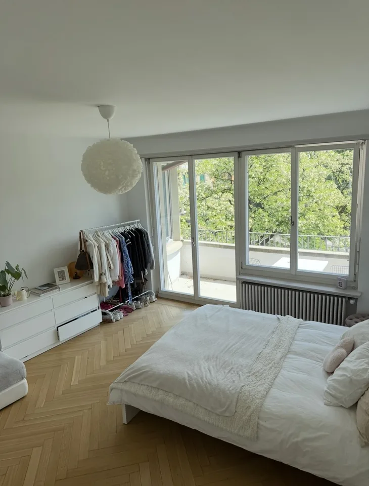 Modernes Zimmer zur Untermiete im Seefeld