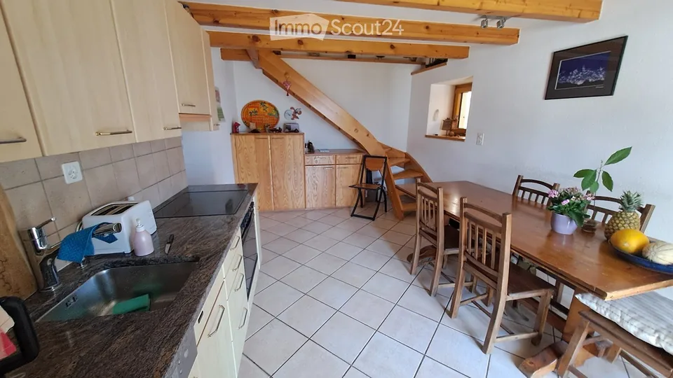 Semi-detached house with garden and mazot in Fully