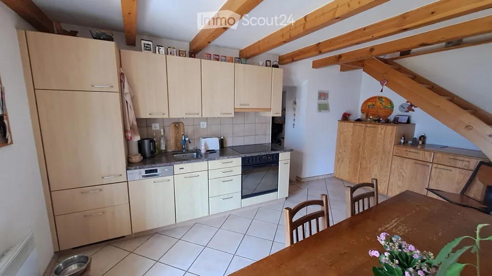 Semi-detached house with garden and mazot in Fully