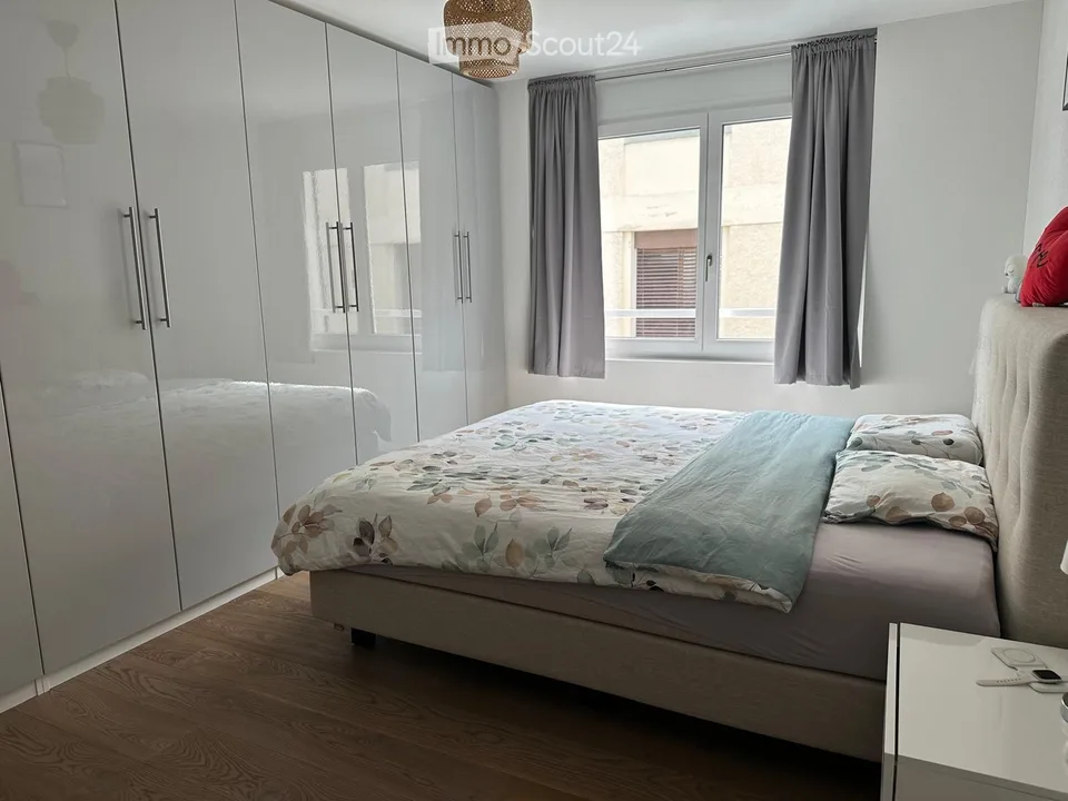 Appartement lumineux 3.5 pièces avec loggia à Uster