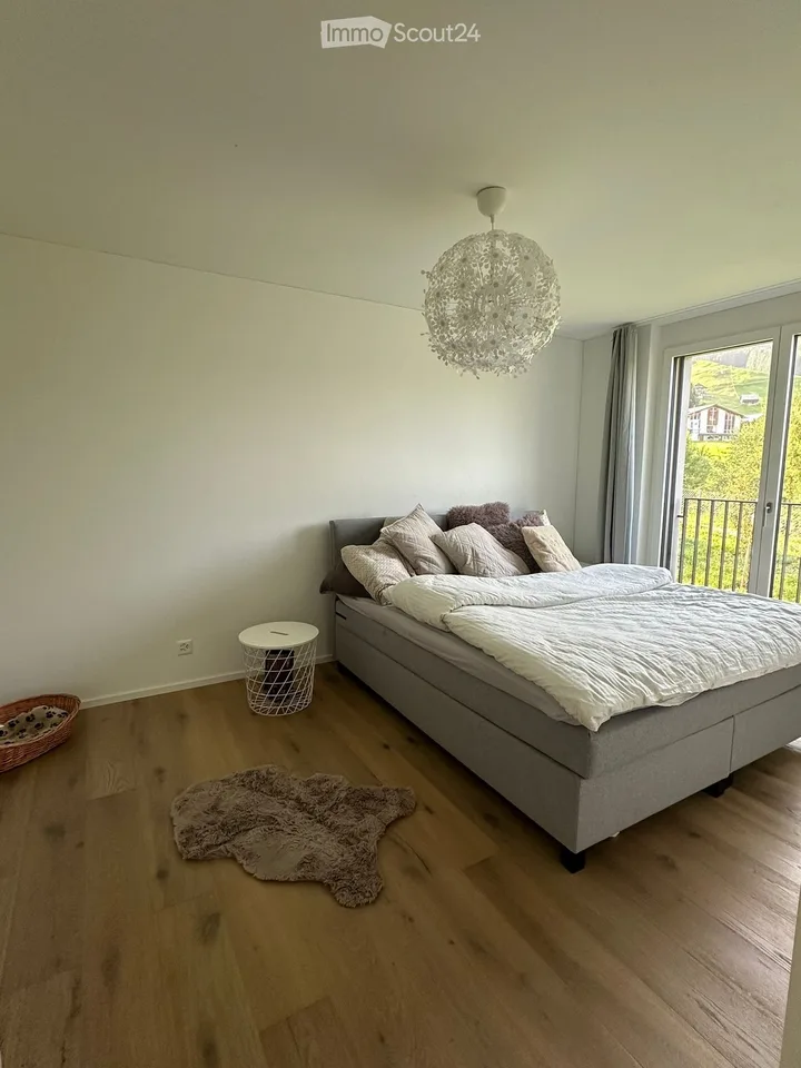 Schöne, helle 3.5-Zi-Wohnung mit hohem Ausbaustandard