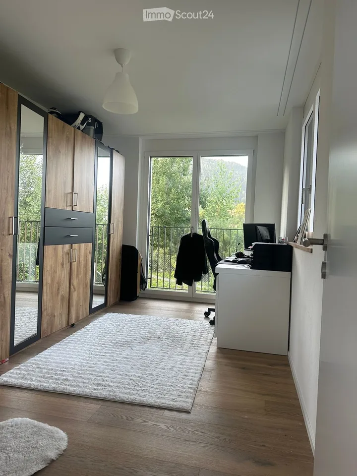 Schöne, helle 3.5-Zi-Wohnung mit hohem Ausbaustandard