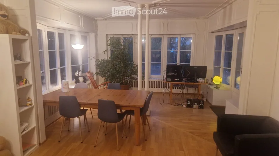 Schöne Zimmer in Wohngemeinschaft in Chavornay