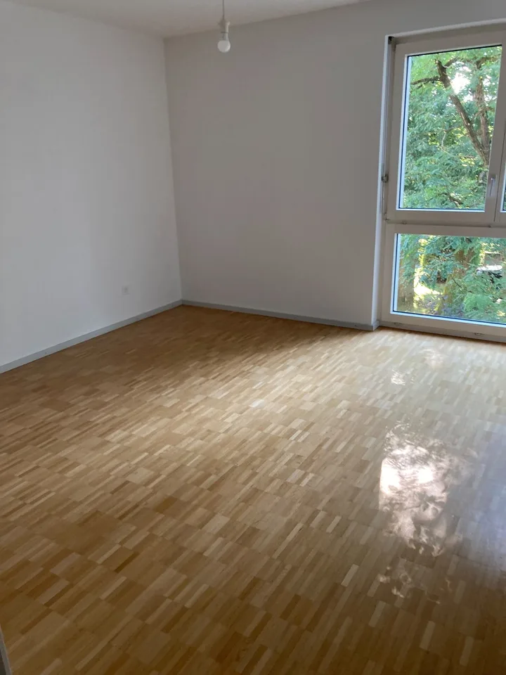 Room for Rent in a Shared Flat close to University
