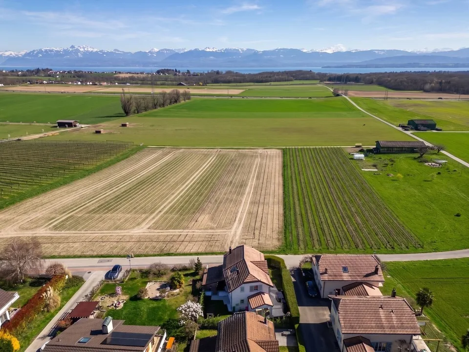 Confort et élégance pour cette maison individuelle entre Rolle et Nyon