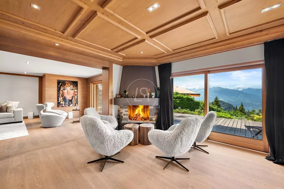Superbe chalet avec vue panoramique à Crans/Lens