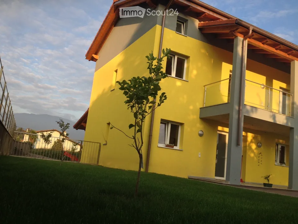 Vendo casa indipendente con piscina