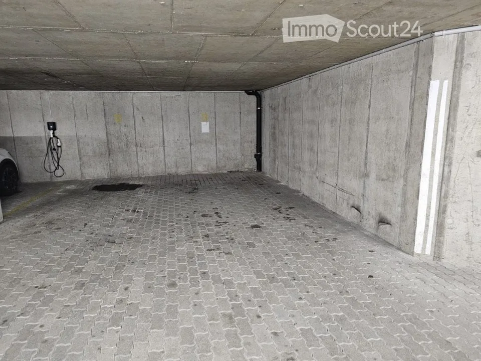 Posto auto sotterraneo in affitto – Rue de la Courtine 5, Moutier