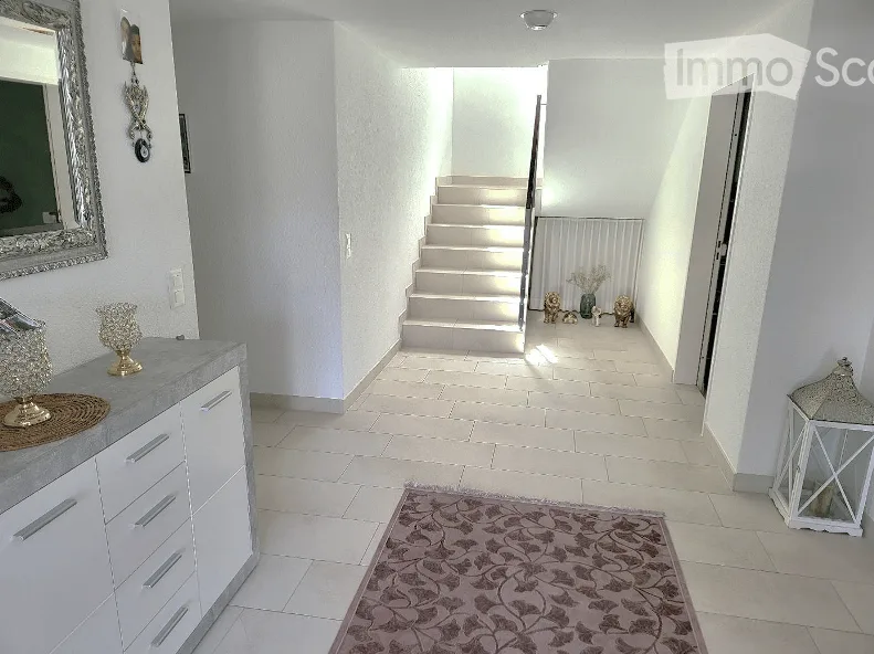 Modernes 7.5-Zimmer-Einfamilienhaus mit Pool und Minergie-Zertifikat in Kappel SO