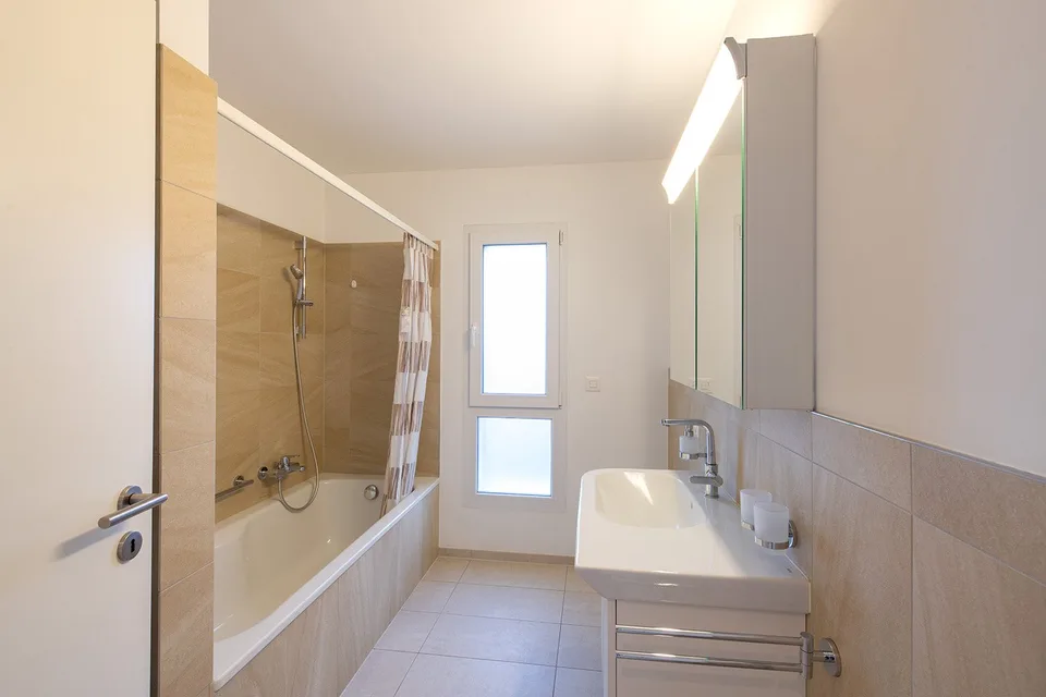 Moderne 2,5-Zimmer-Wohnung ohne Kaution!