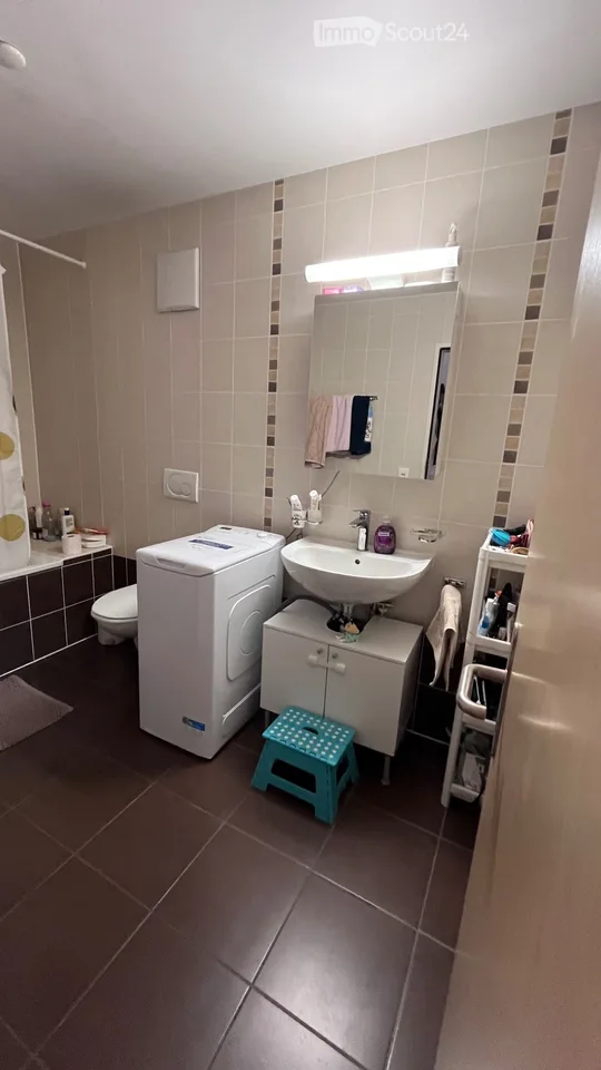 Yverdon - 4.5-Zimmer-Wohnung (109m2) im oberen Erdgeschoss