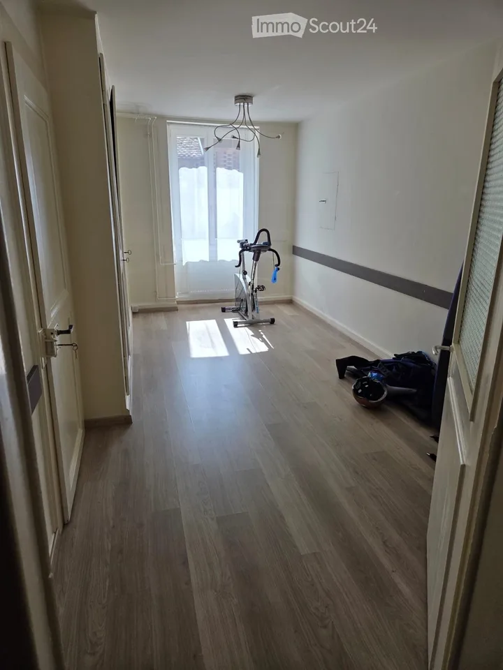 Large 2-story apartment in Cudrefin, 100 m from the harbor