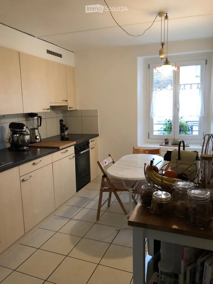 Casa familiare di 6 locali con giardino privato