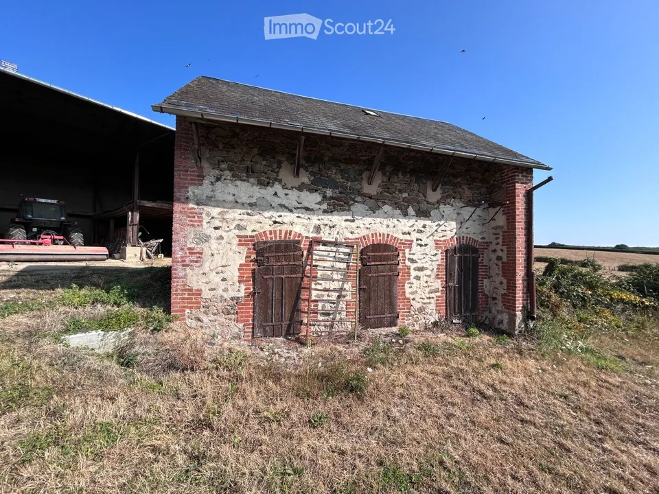 Incantevole proprietà familiare in piena campagna nel Morvan
