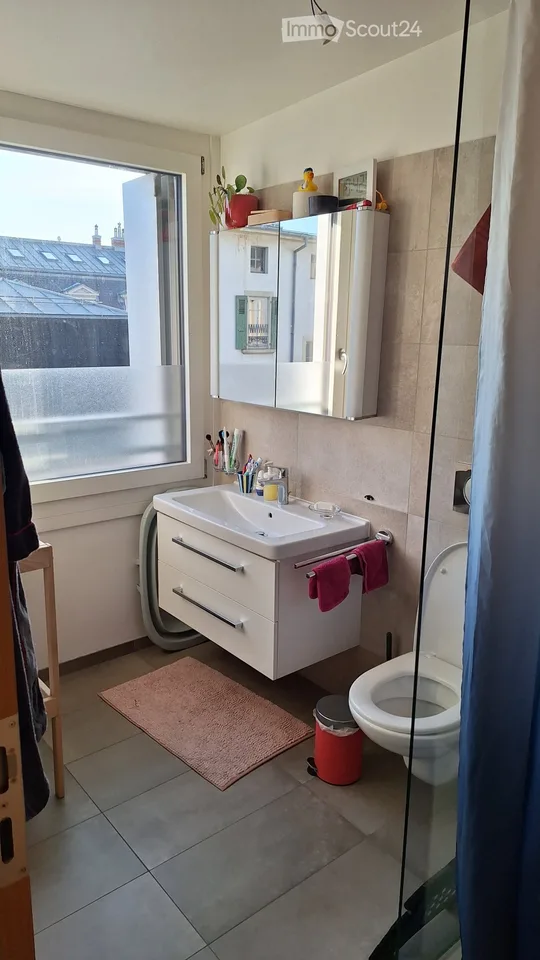 3-room apartment, 2 steps from the train station