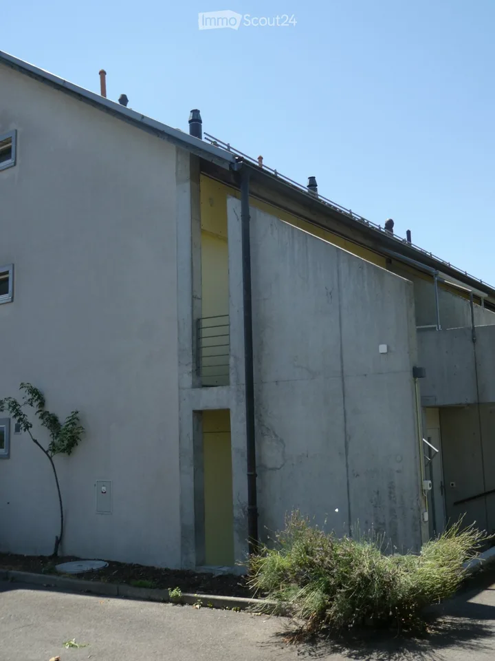 Villa a schiera spaziosa con vista sul lago