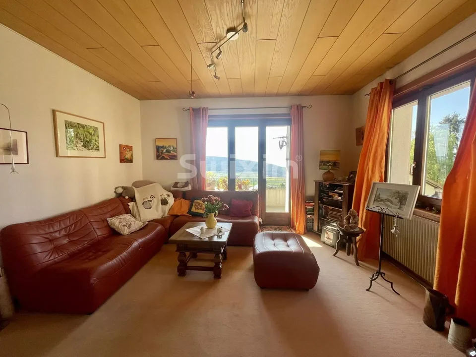 Charmante Villa mit viel Licht im Val-de-Ruz | Nahe Neuchâtel