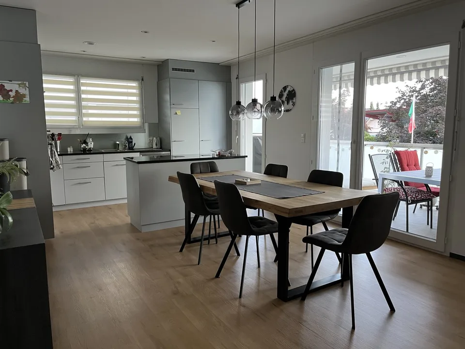 Nachmieter gesucht  Grosszügige 4.5-Zimmer-Wohnung (ca. 120 m²) in Fislisbach