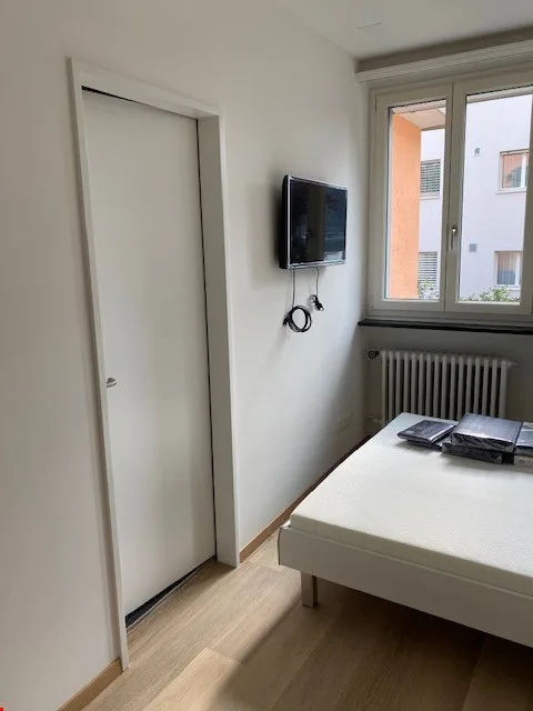 Studio moderne meublé à Hergiswil à louer