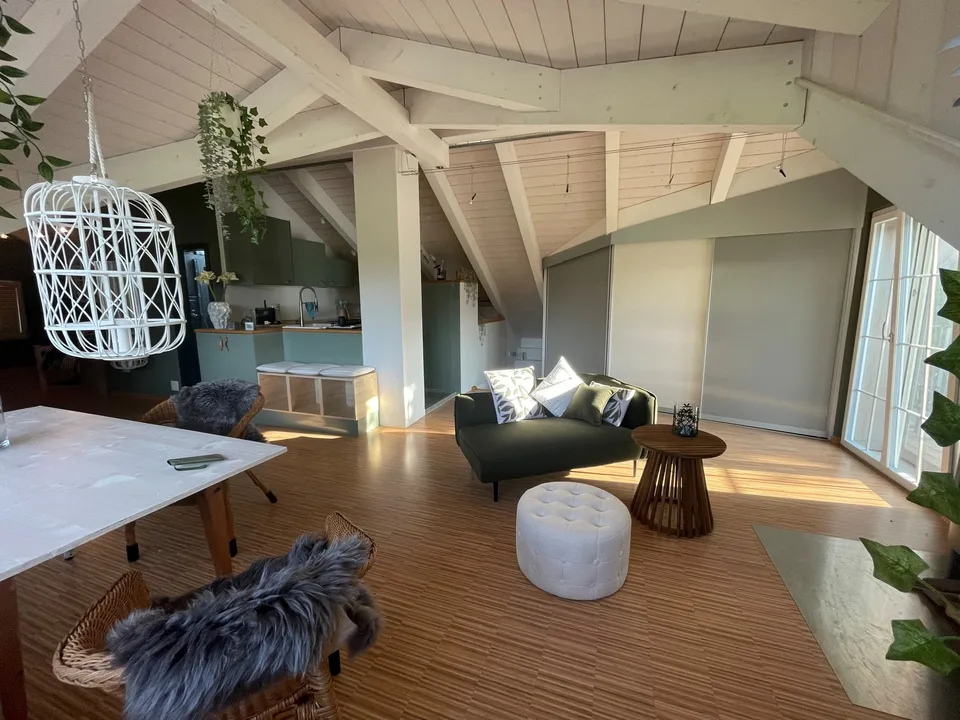 Unique loft paradise in 8340 Hinwil on a horse farm: Your power spot for a timeout (limited to 6 months)