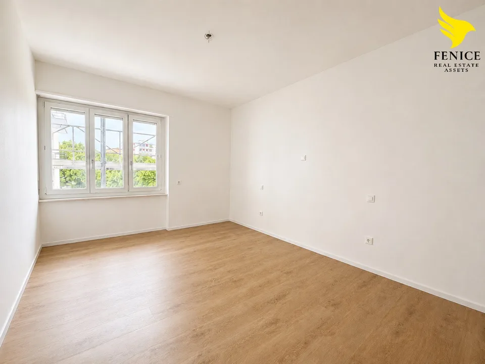 Helles 4.5-Zimmer-Apartment mit Balkon in Chiasso